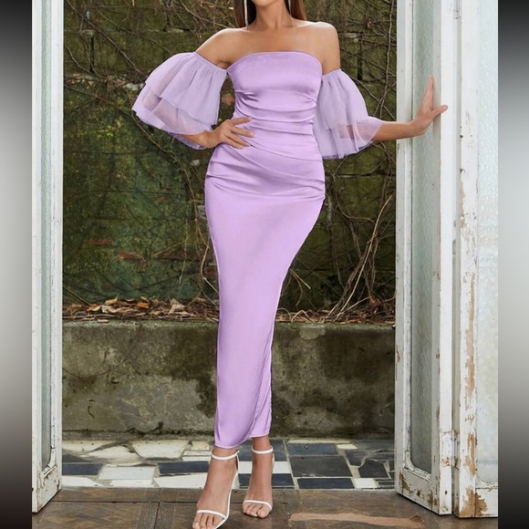 Dresses & Skirts - Off shoulder tulle sleeve dress